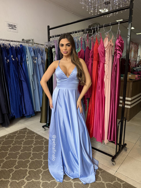 VESTIDO ALCINHA COM DECOTE FENDA LISO
